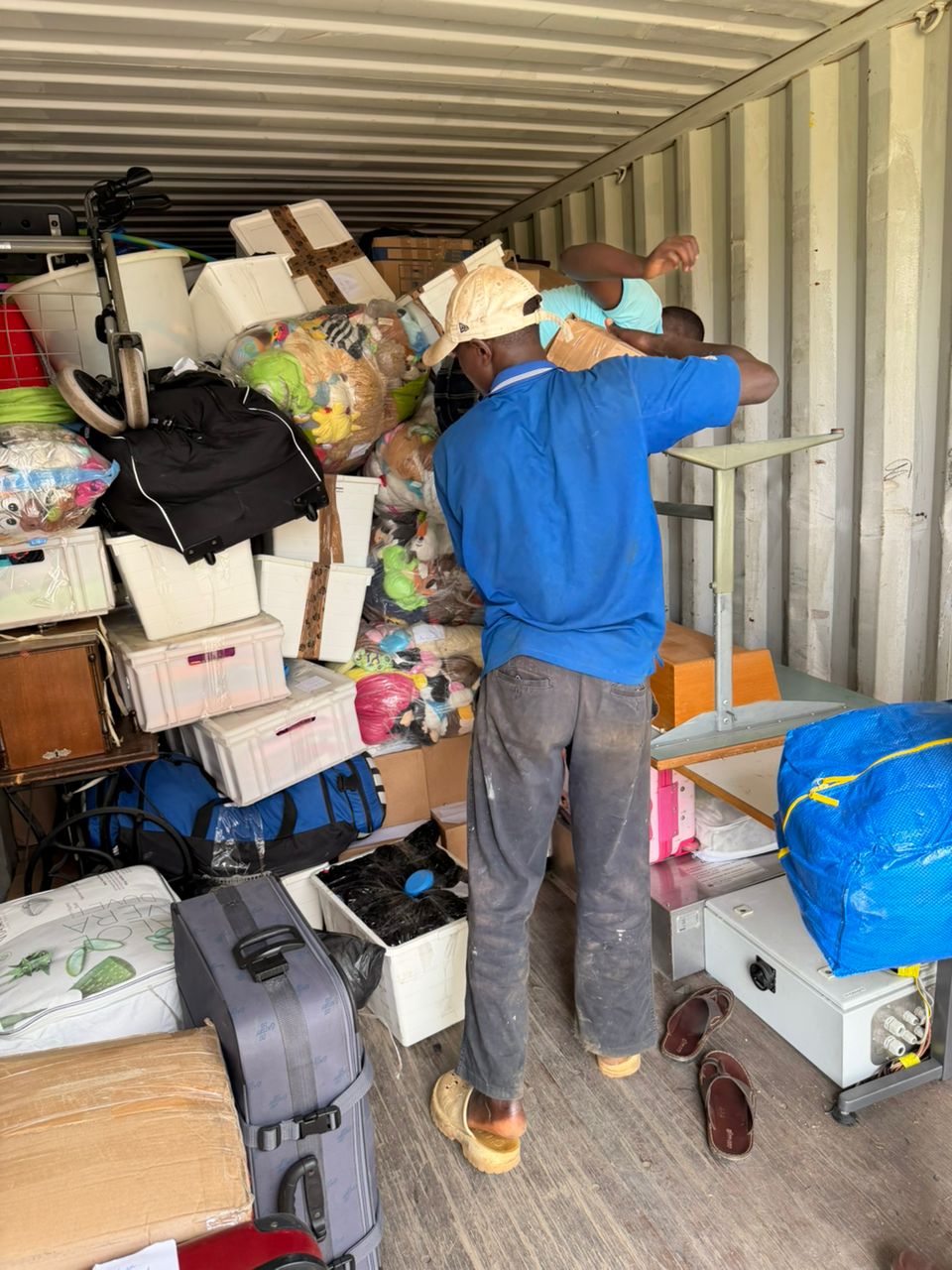 Zweites Leben für einen Transportcontainer an der KWOF School